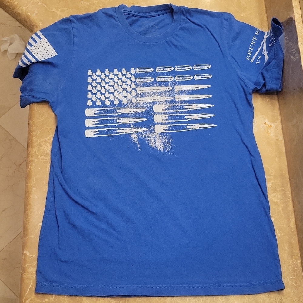 Grunt Style Vibrant Blue Short Sleeve Tee with American Flag Design, M